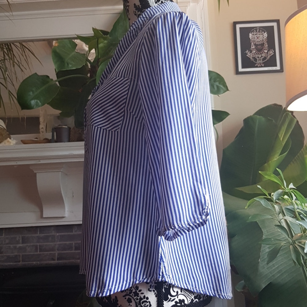 Checkout blouse M - Picture 3 of 4